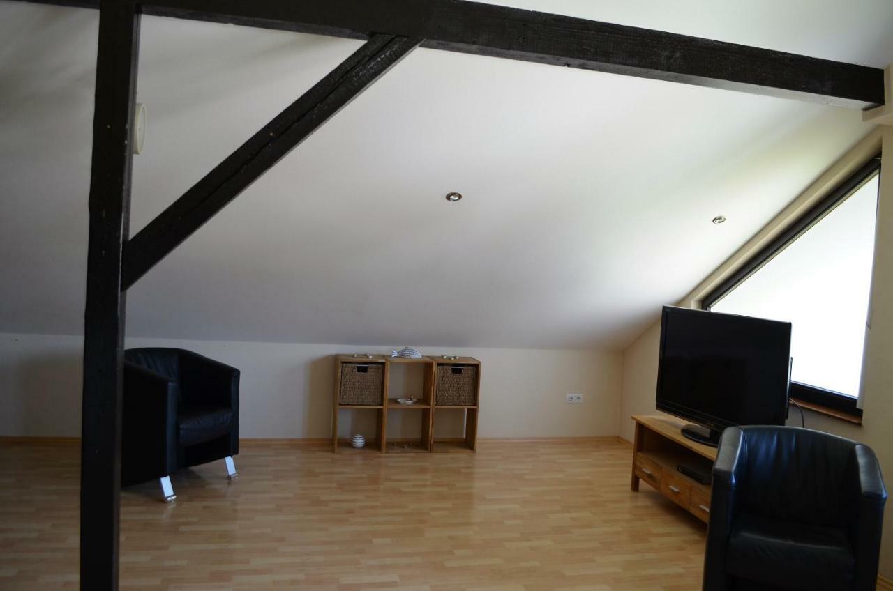Beim Hooch "Schindelloft" Apartment Brucktal Екстериор снимка