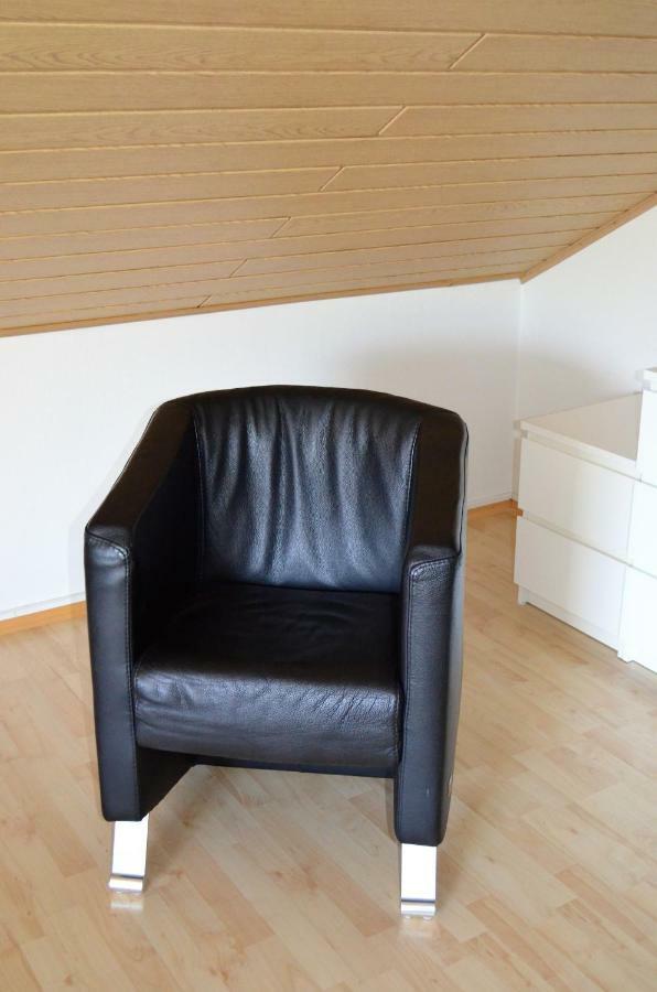 Beim Hooch "Schindelloft" Apartment Brucktal Екстериор снимка