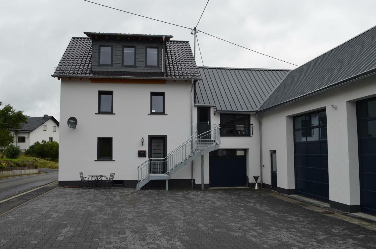 Beim Hooch "Schindelloft" Apartment Brucktal Екстериор снимка